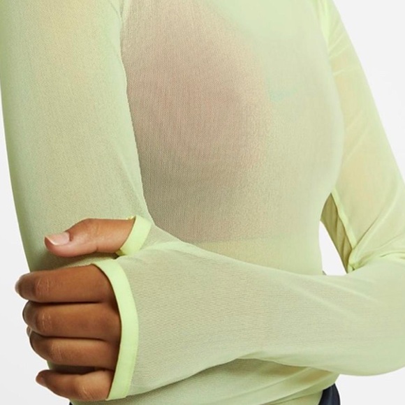 Nike City Ready Butter Yellow Mesh Long Sleeve Bodysuit Small - Picture 10 of 16